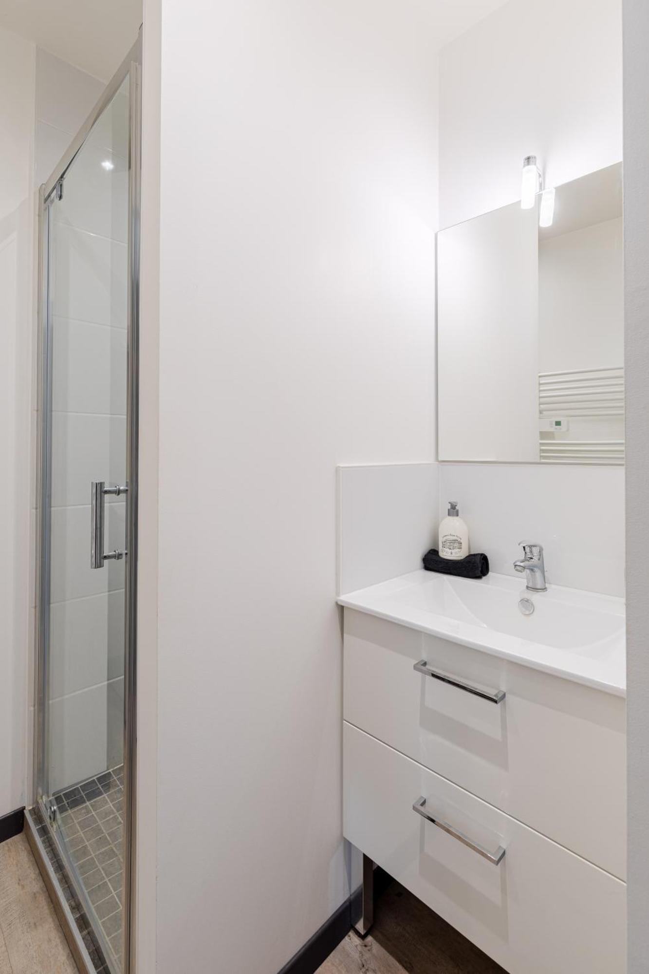 M2 Sweet Homes Angouleme I Secteur Gare Sncf I Maison 1 Chambre Exterieur Prive Au Calme - Animaux Acceptes Exterior foto